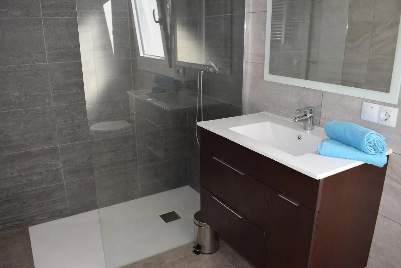 艾姆布里亚布拉瓦Casa Con Piscina Privada Y Cerca Playa Ref 382别墅 度假居 艾姆布里亚布拉瓦